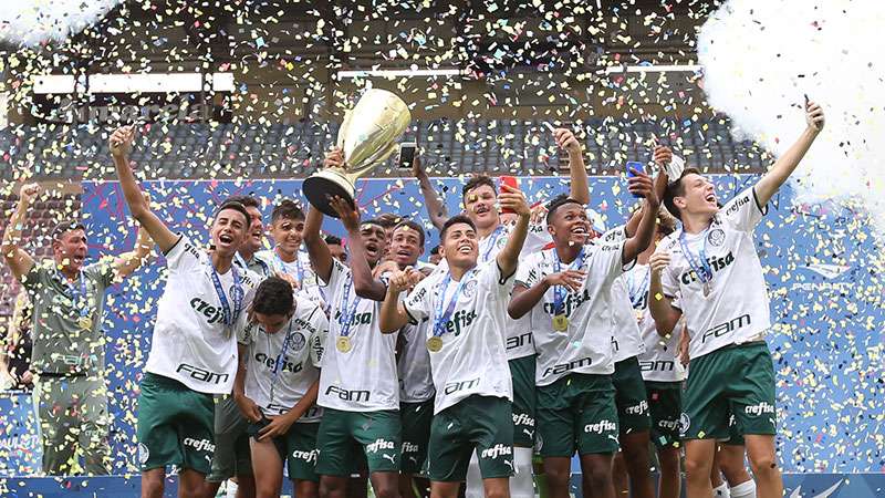 Sub-15 e Sub-17 do Palmeiras conhecem grupos e tabela do Campeonato Paulista  de 2022; novos comandantes das equipes são apresentados