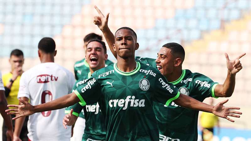 Fábio, do Fluminense, se isola como brasileiro com mais jogos na  Libertadores