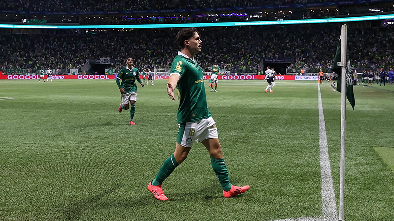 Com gol no Derby, Mauricio já iguala marca do ano passado