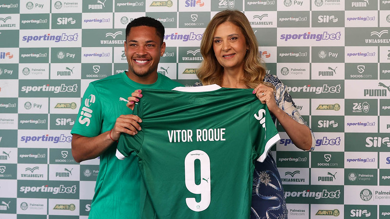 Palmeiras anuncia numeração do elenco para 2025; Vitor Roque ficará com a 9